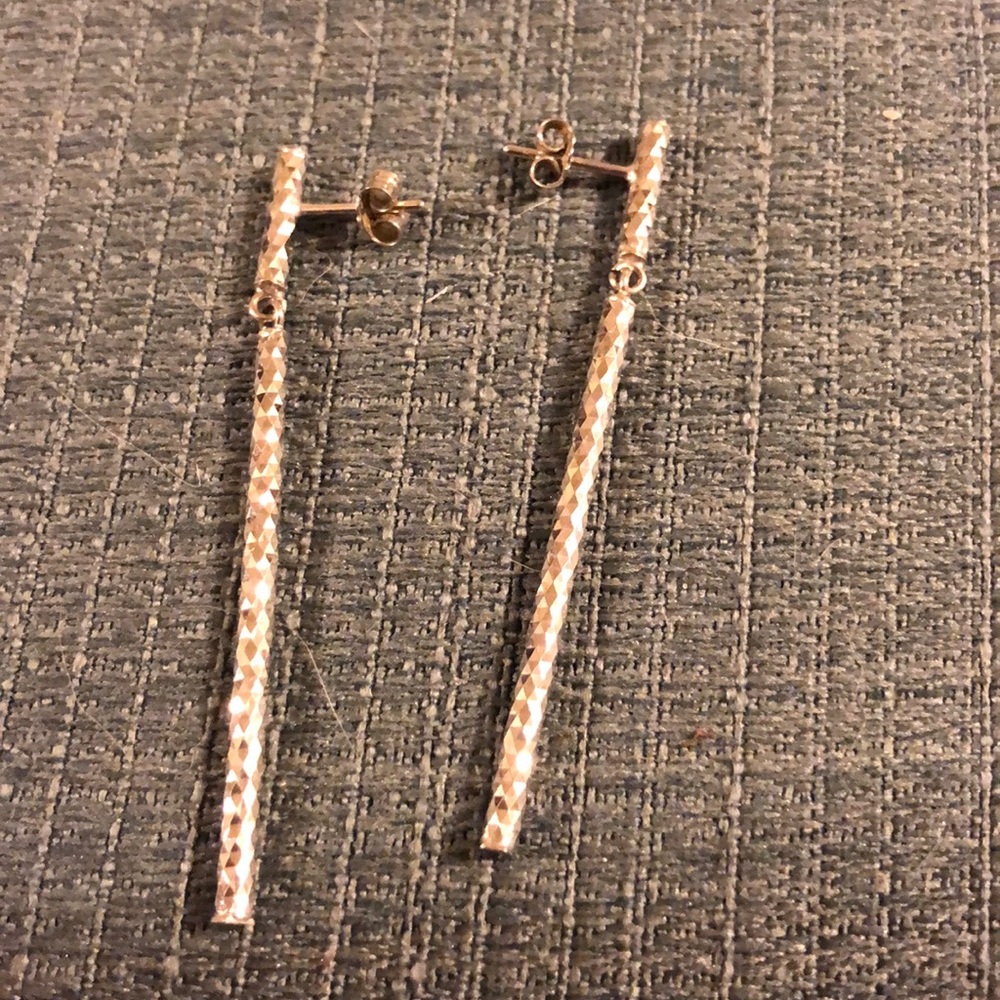 White gold earrings